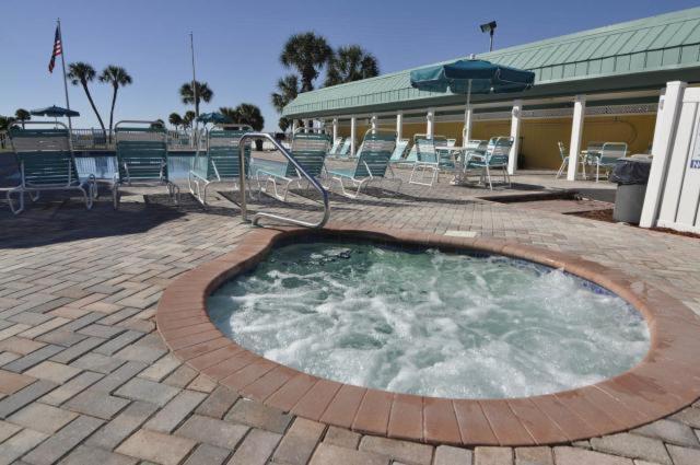 Treasure Island Beach Club 727-360-7096 セント・ピート・ビーチ エクステリア 写真